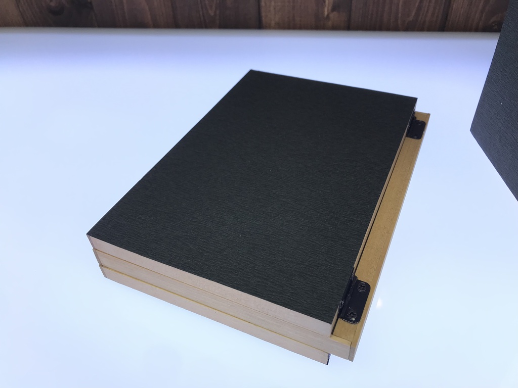 ブック型ドールスタンドS 庭付き和室