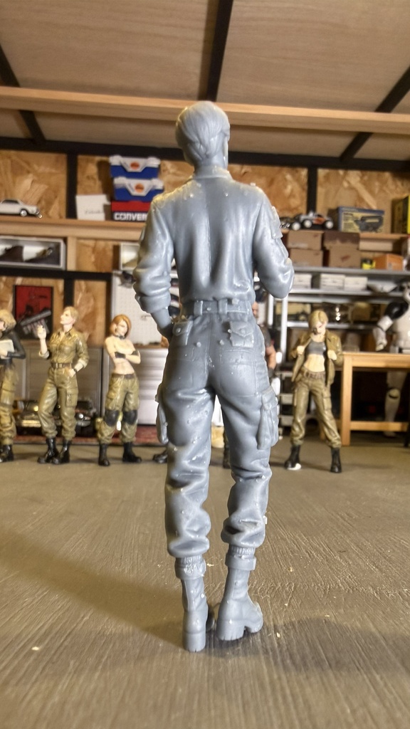 05_一服中の女性兵士1/20|ミリタリー SF ジオラマ用 3Dプリント品