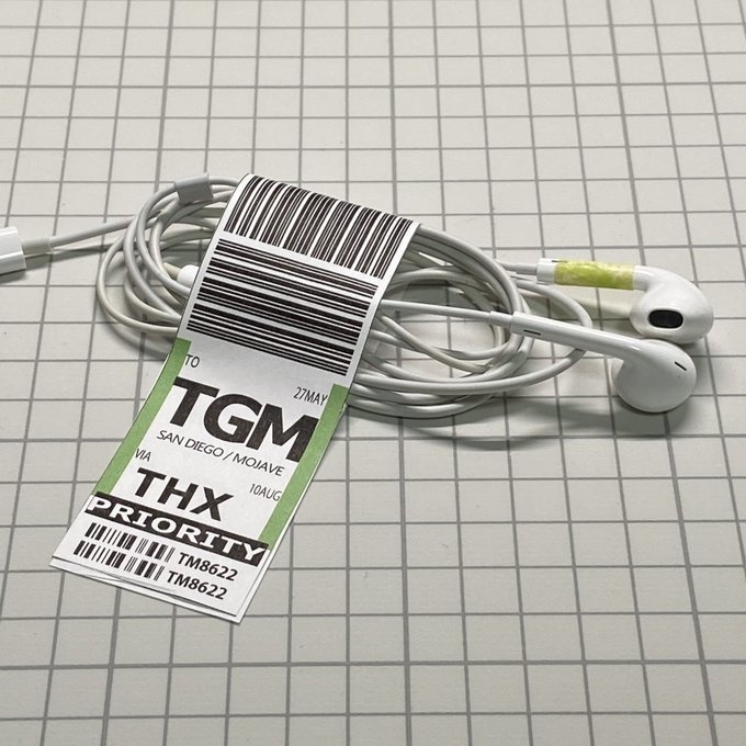 TGMへの感謝を込めたバゲッジタグ風布コードホルダー