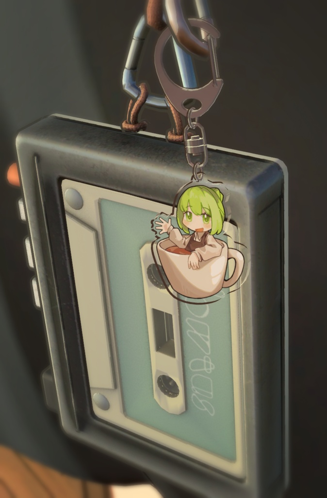 Lowtus Cafe 一周年記念キーホルダー