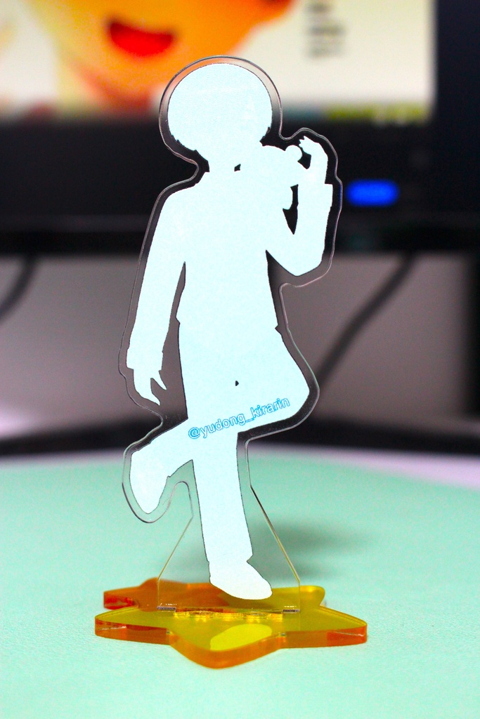 アクリルスタンド&ステッカーセット(サイン入り)