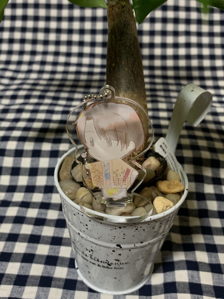 アクリルキーホルダー(台座付)