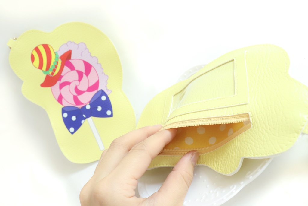 シャーロット家スイーツ パスケース