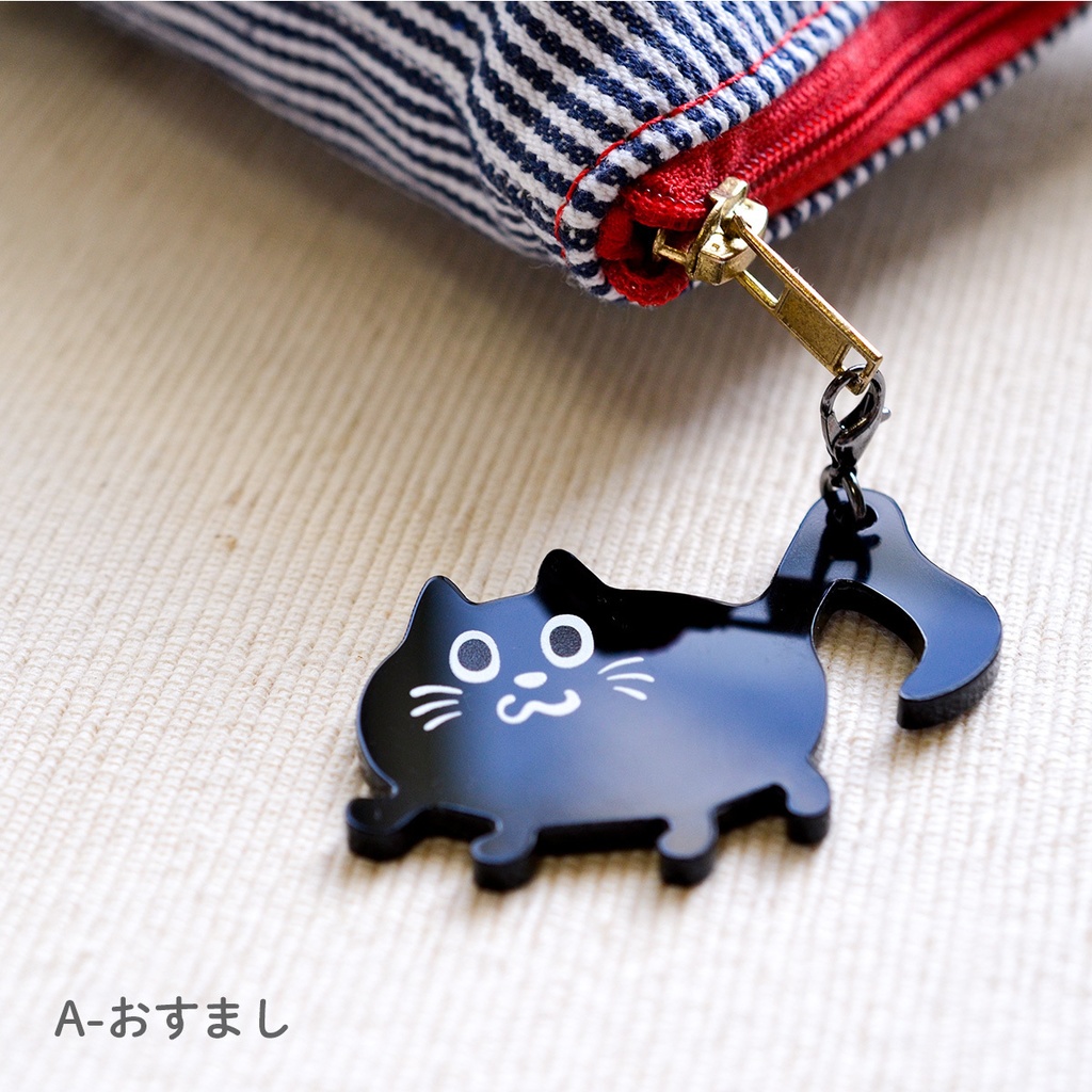【おんぷネコ♪】アクリルキーホルダー(つやつやブラック): あんしんBOOTHパック(匿名発送)