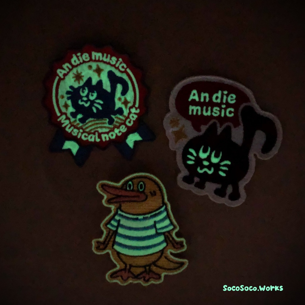 【おんぷネコ♪】蓄光刺繍ワッペン_エンブレム風おんぷネコ♪: あんしんBOOTHパック(匿名発送)