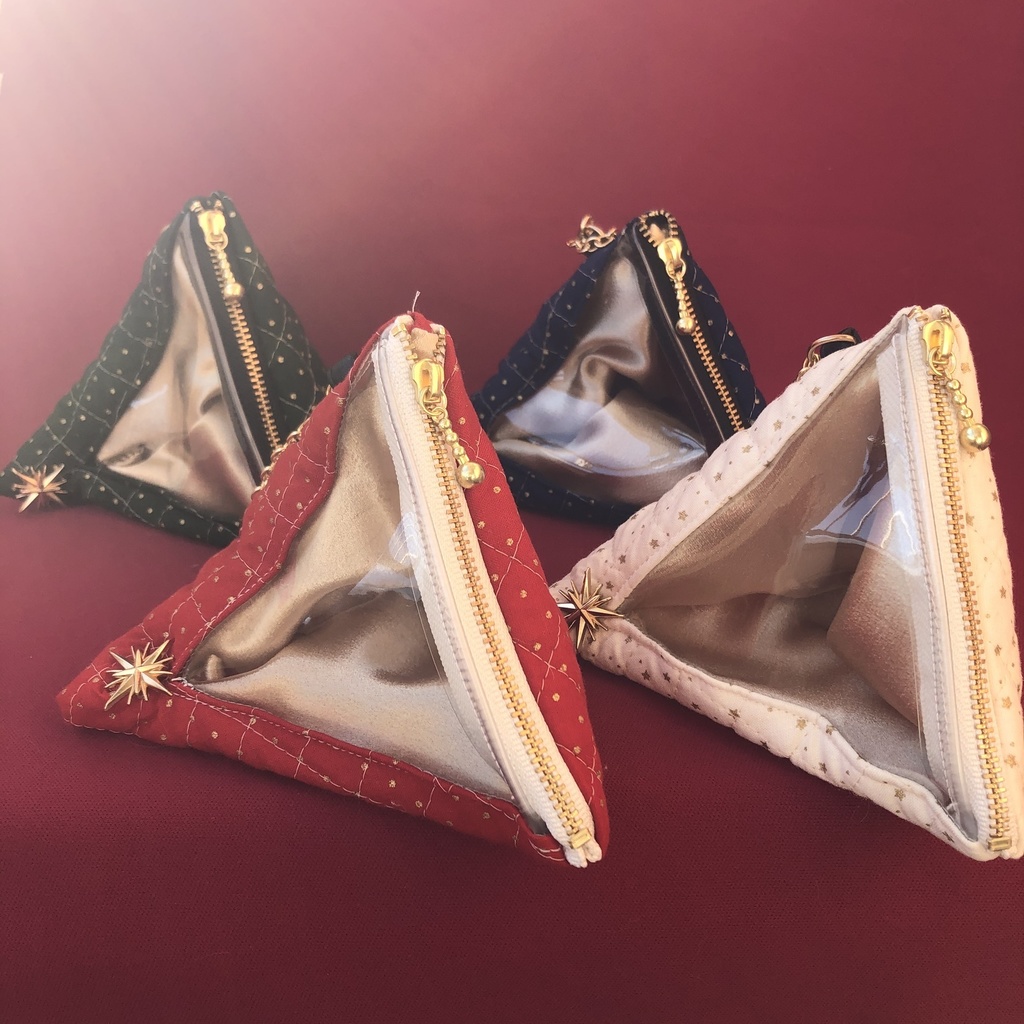 クリスマステトラポーチ