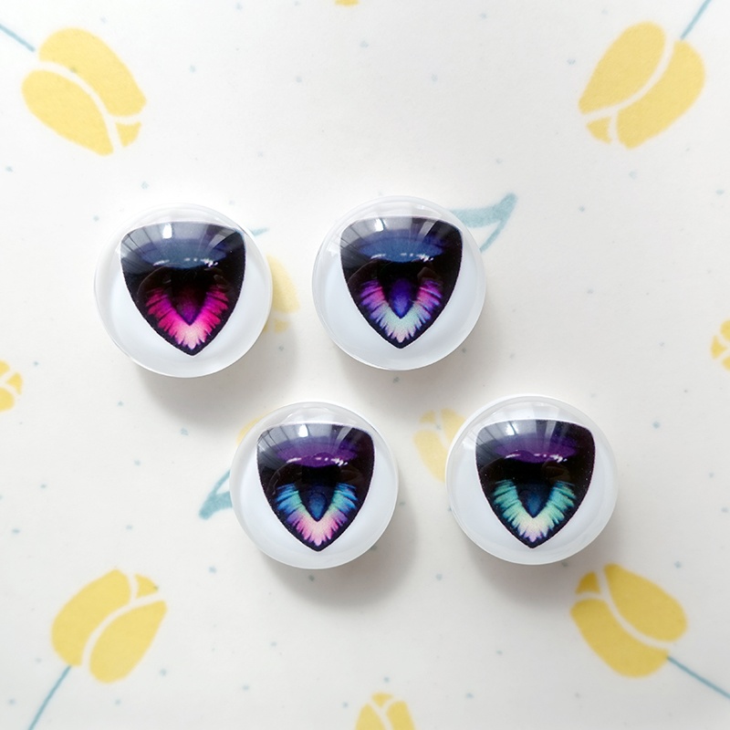 【22mm相当】バミューダトライアングル(カボションアイ)