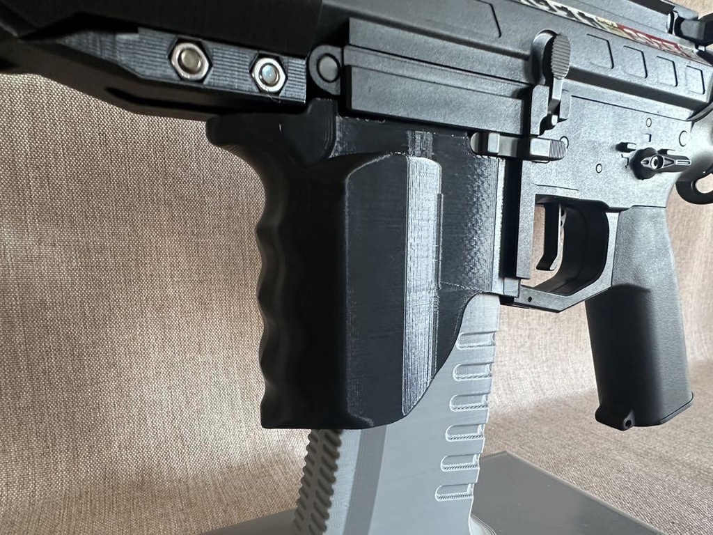 【3Dプリンター製】AirSoft97Versatile用マグウェルグリップ