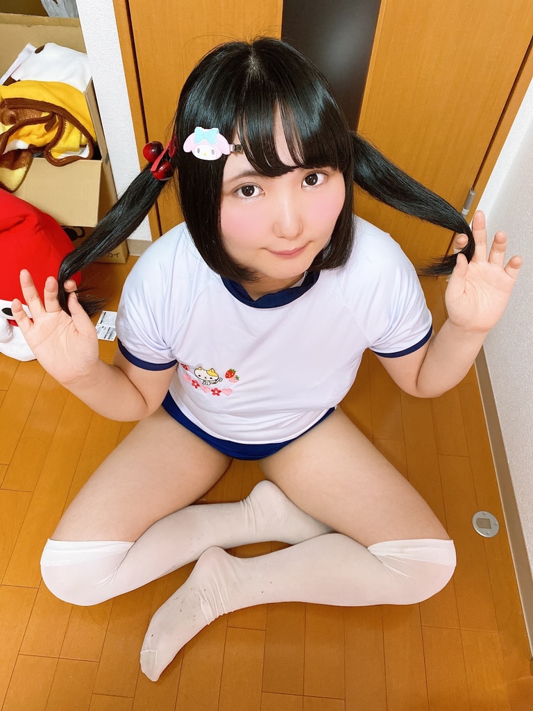 ブルマ衣装のA4ラミネート写真(サイン、お名前、日付かきます!)