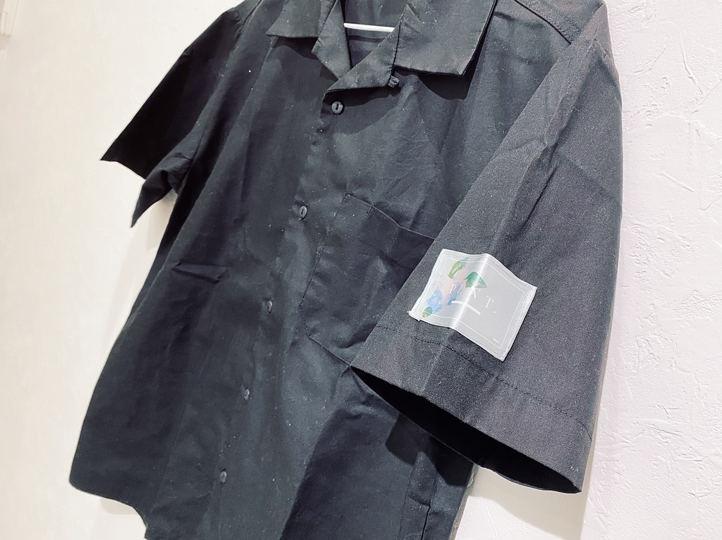 PLNT.黒シャツ