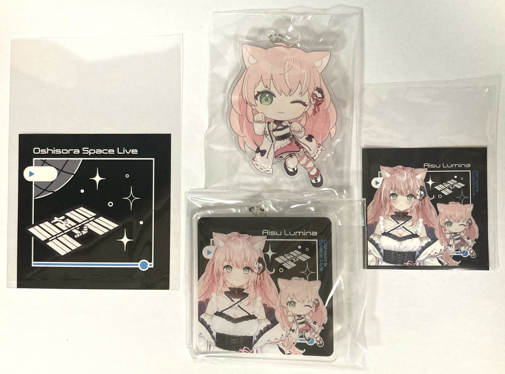 愛奏ルミナ アクキーWセット【推し宙スペースライブ】