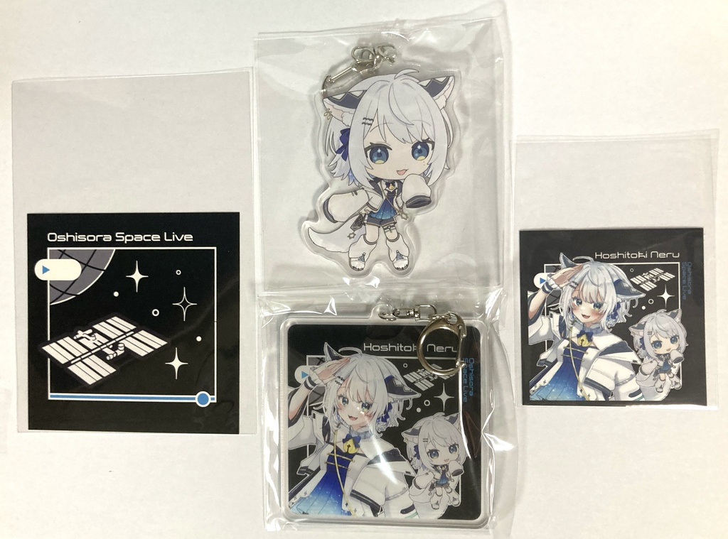 星刻ねる アクキーWセット【推し宙スペースライブ】
