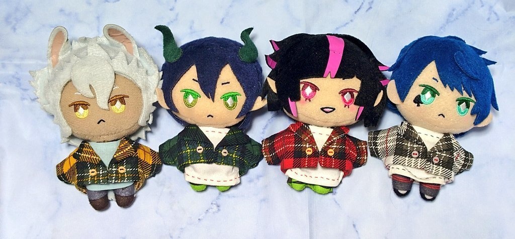 チェックの開襟風アウター(ボタン有り、前閉タイプ)