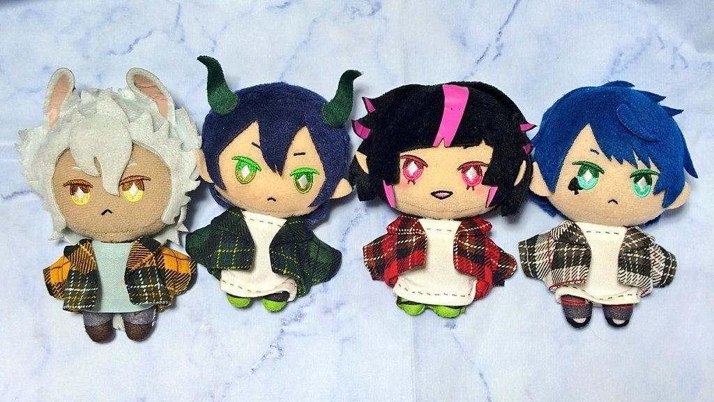 チェックの開襟風アウター(ボタン無し、前開タイプ)