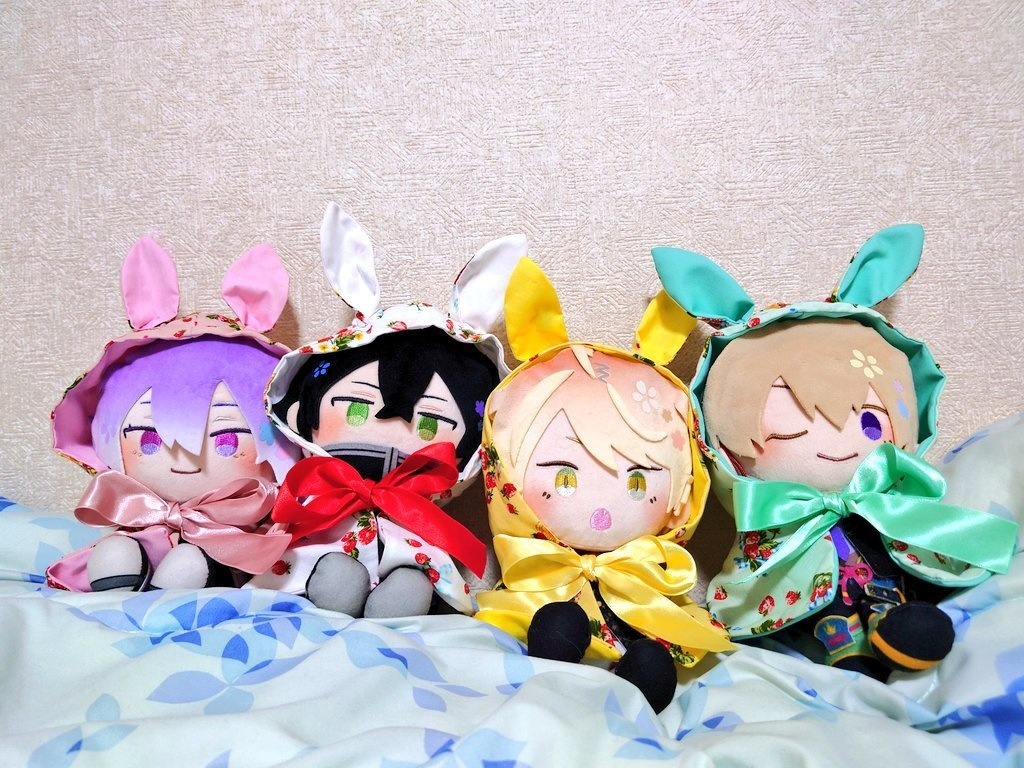 追加残各1🙏16〜20㌢ぬいちゃん🐰イチゴのうさみみフードケープ🐰