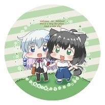 識白シルク＆おくすりーなちゃんコラボ缶バッチ