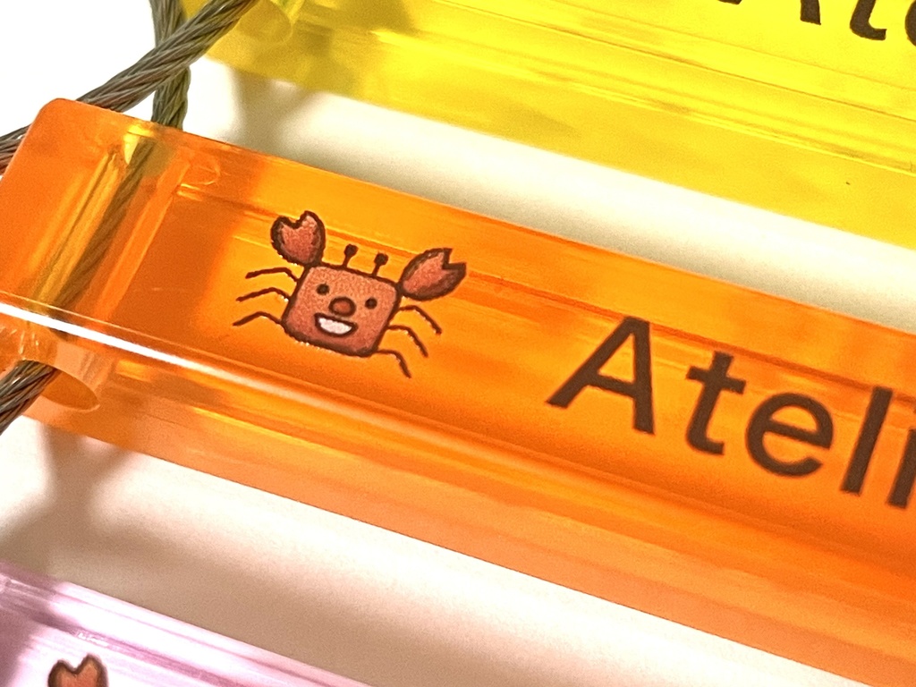 レトロなホテル風キーホルダー 《数量限定 カニさんver.》