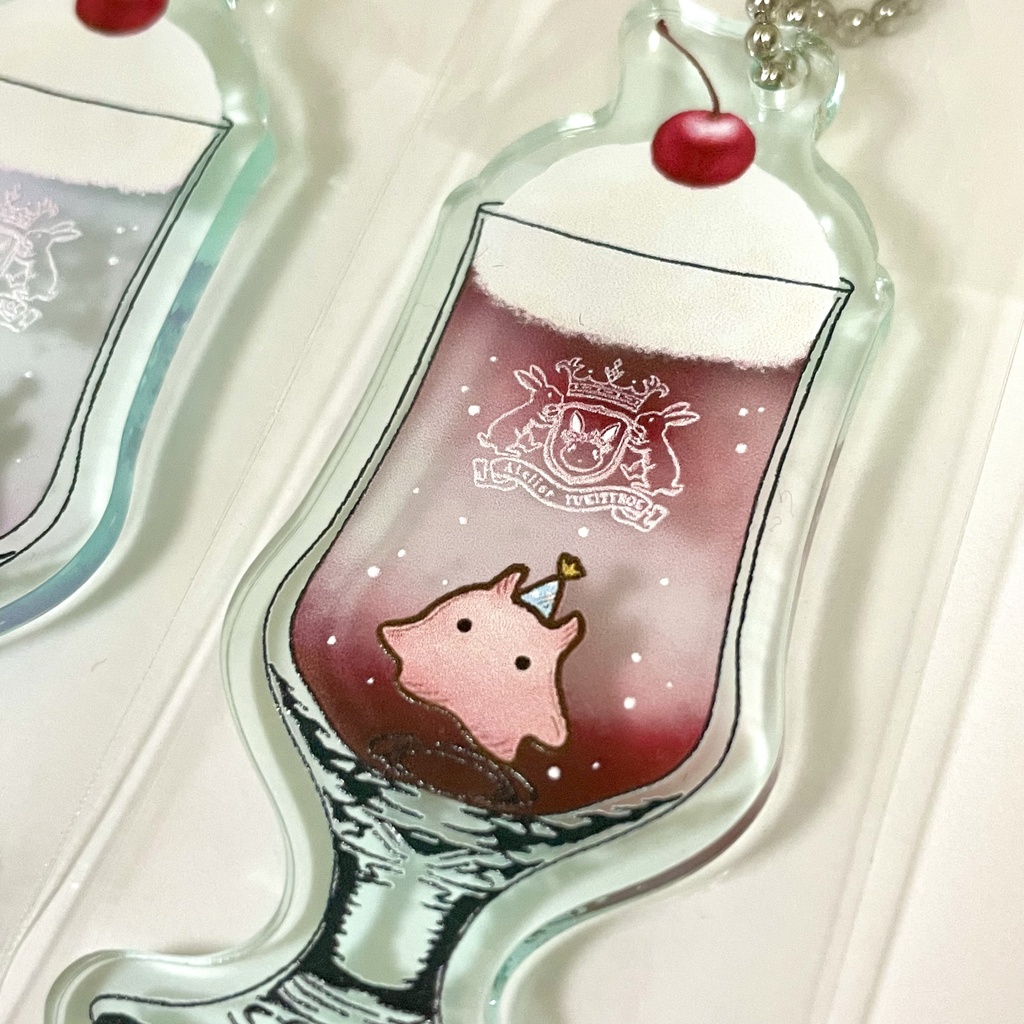 クリームソーダ ガラス風キーホルダー(めんだこ おめめぽちぽち)