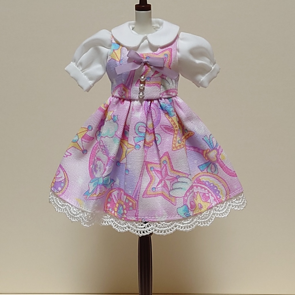 22cmドール服 パフ袖ブラウス&ディアンドル風ワンピースset