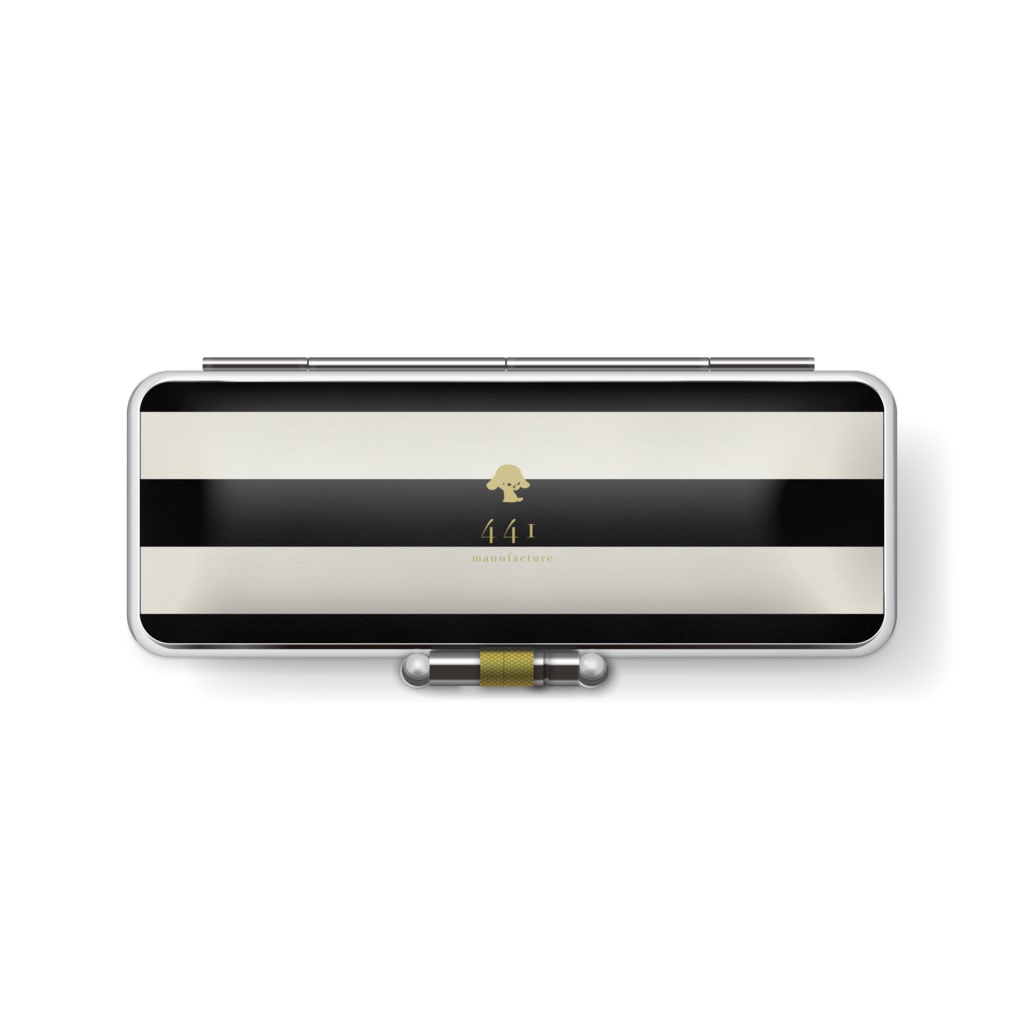 The seal case