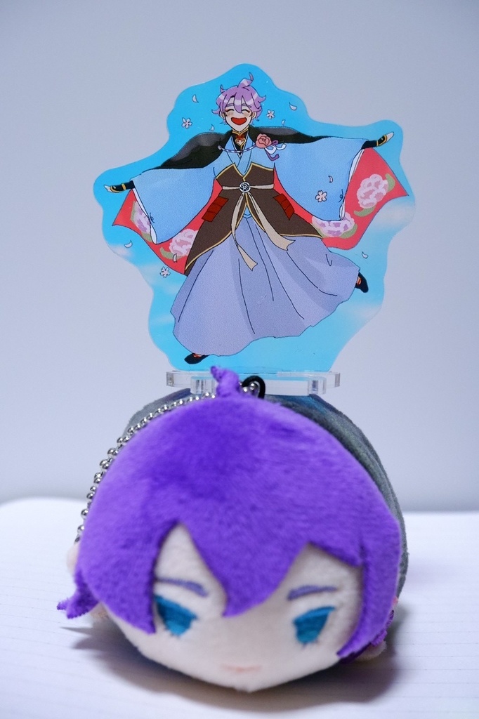 どこでもご機嫌な歌仙ちゃんのアクスタ