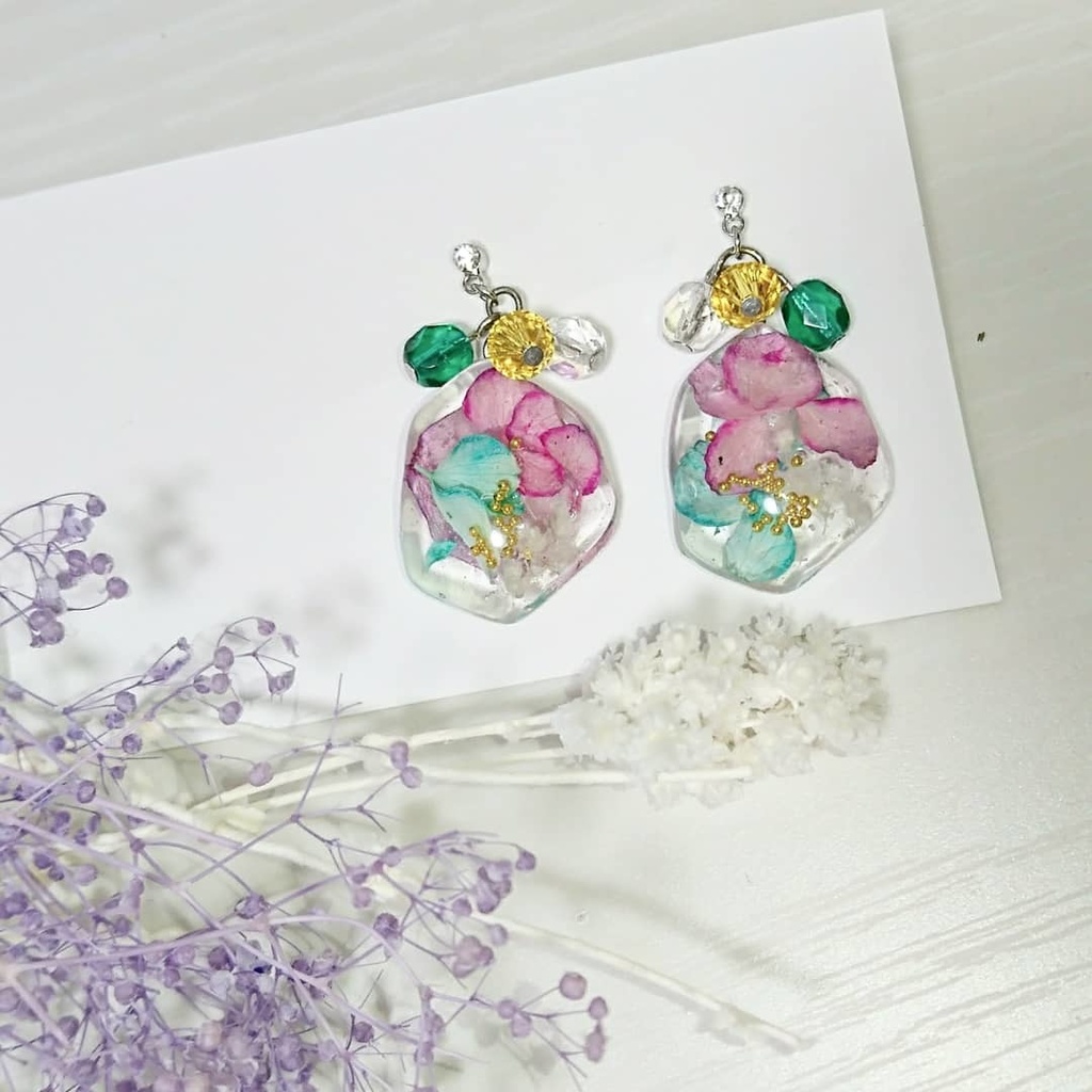 おばみつイメージピアス イヤリング