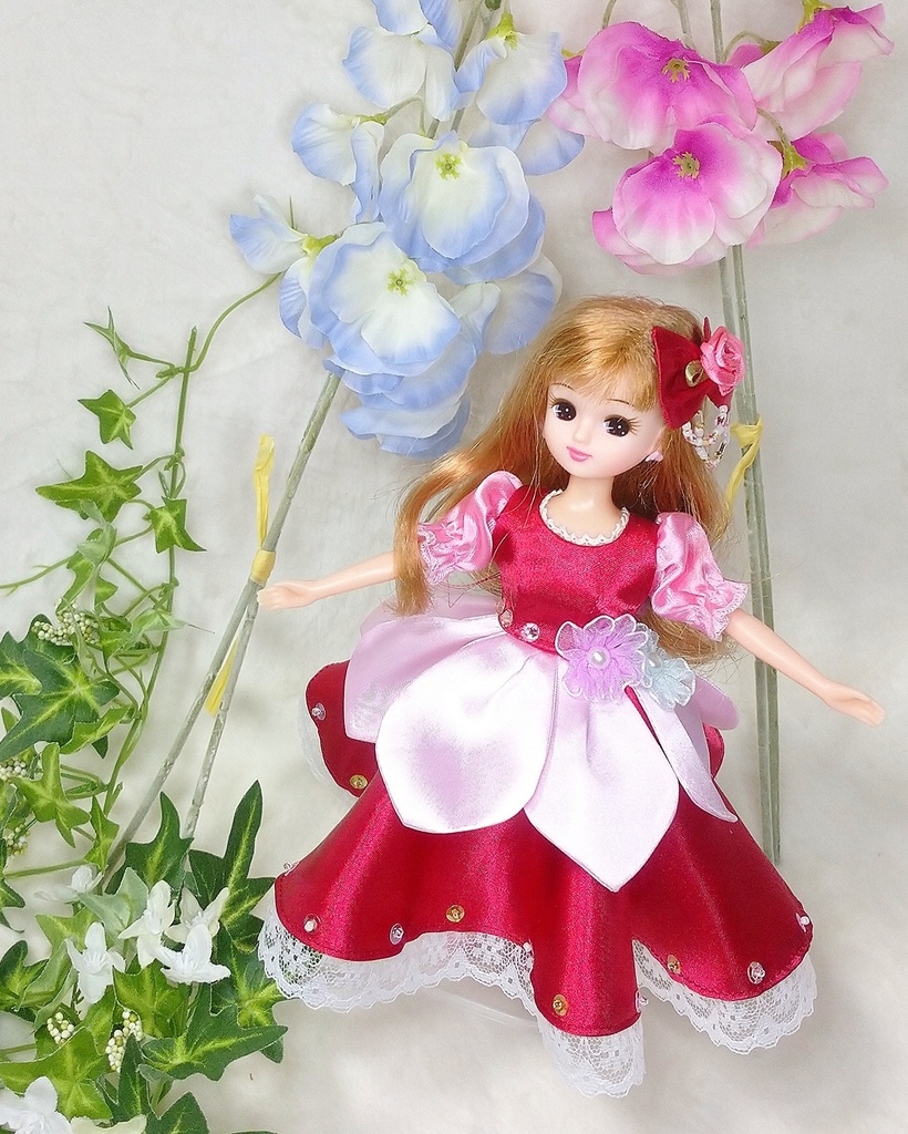 童話ドレス(1/6サイズ)【ネコポス同梱不可】