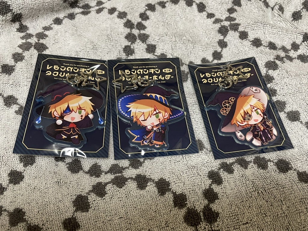 レモンペンギンのアクリルキーホルダー