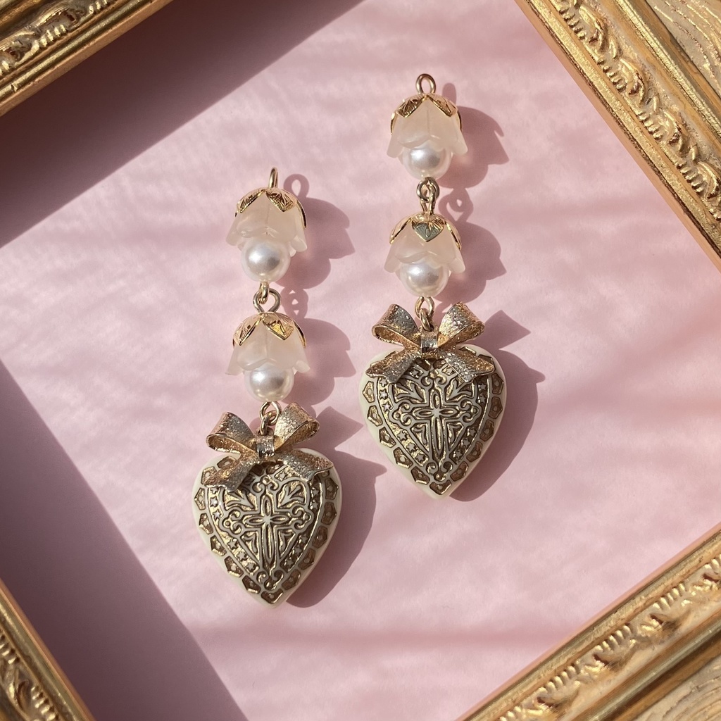 Heart of goldの耳飾り