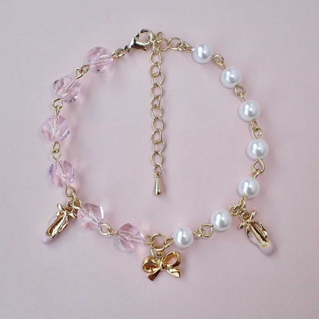 【gold color】ピンクバレリーナのブレスレット
