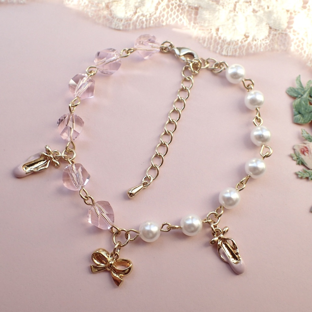 【gold color】ピンクバレリーナのブレスレット