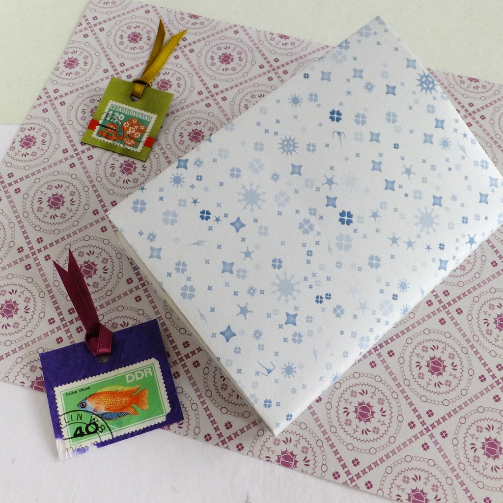 単色デザインペーパー(微小藻類柄)A4