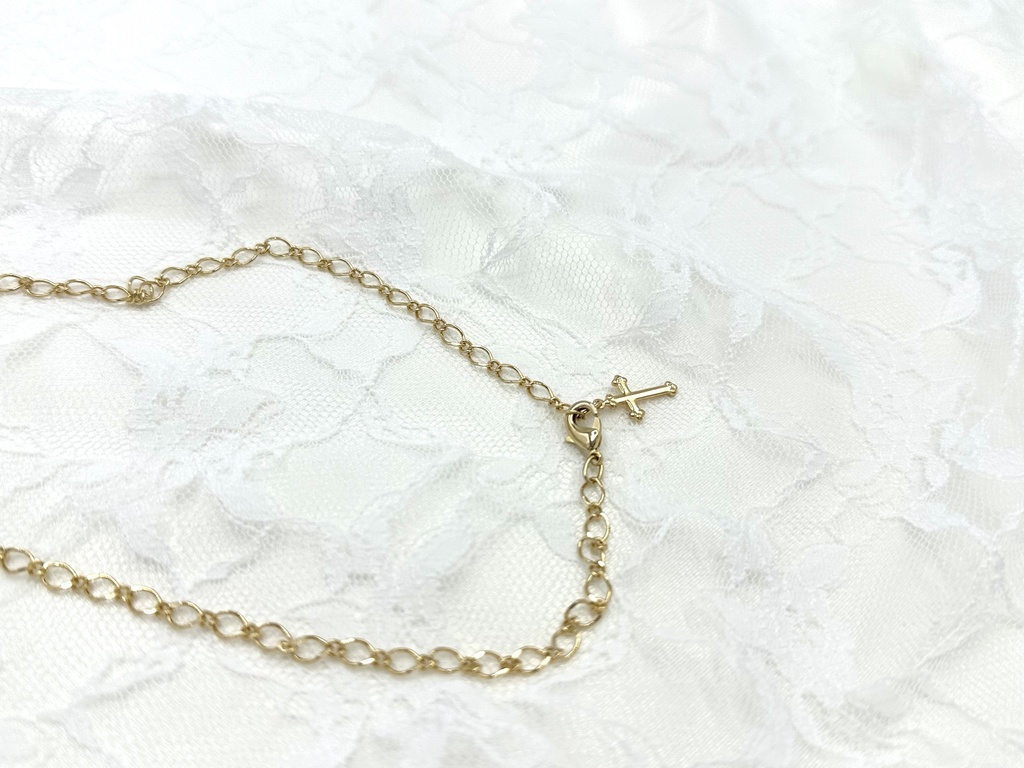 赤薔薇のクラシカルネックレス