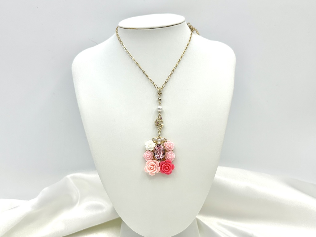 【パーツリユース】ピンクローズのペンダントネックレス