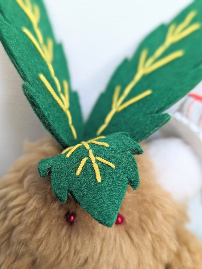 〜ひっつきマンドラゴラ〜 きなこもち / ぬいぐるみ(小)【受注制作】