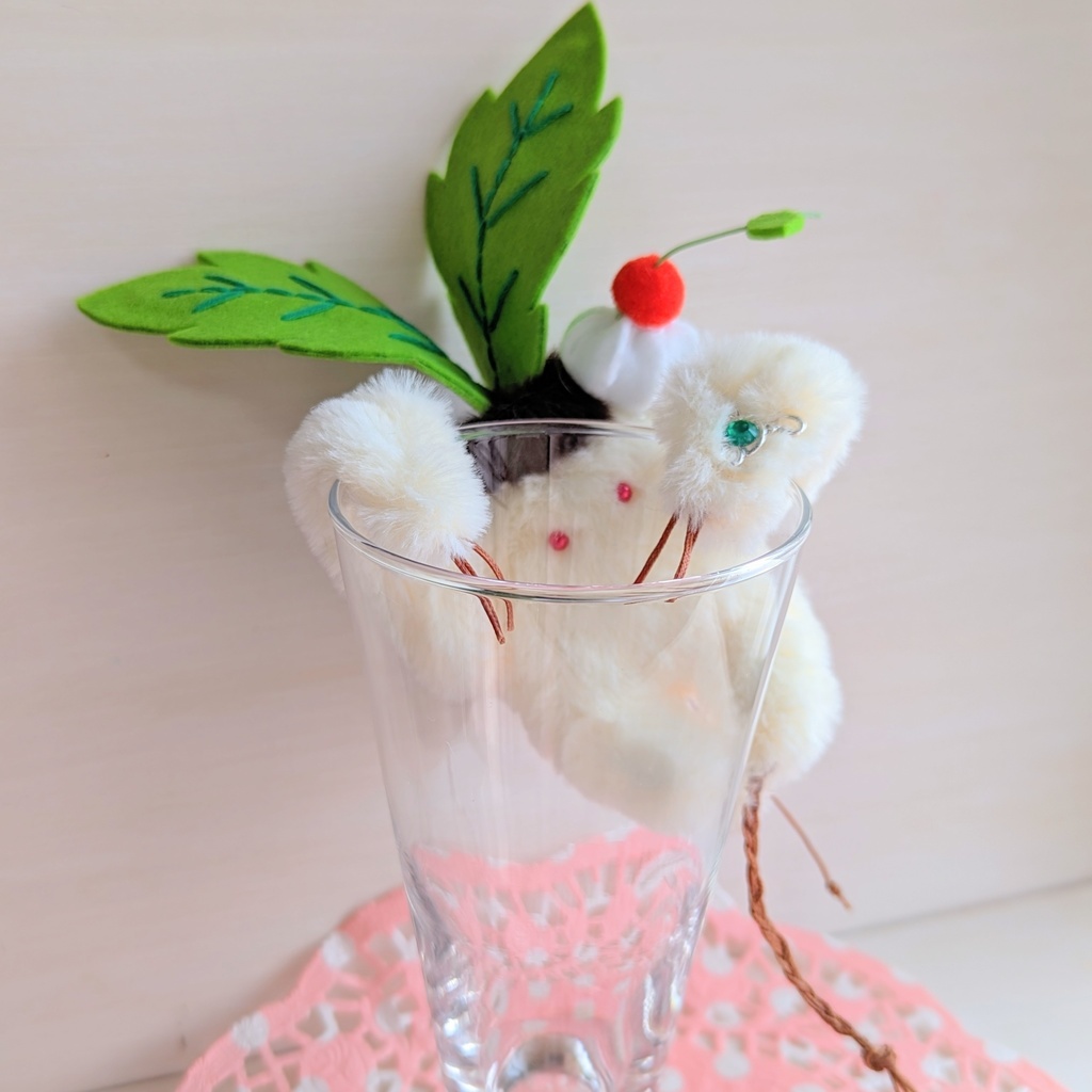 ~ひっつきマンドラゴラ〜 プリンアラモード / ぬいぐるみ(小)【受注制作】