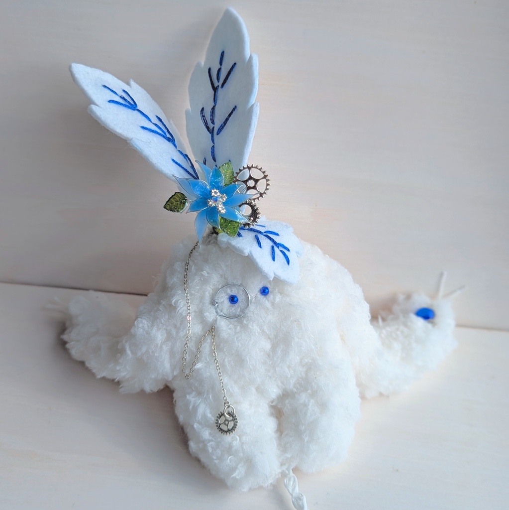 〜ひっつきマンドラゴラ〜 白ごま×ポインセチア/ぬいぐるみ(7日以内に発送)