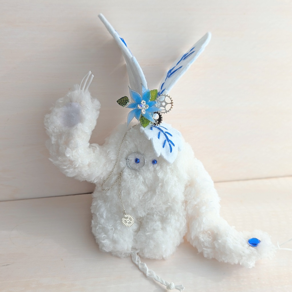 〜ひっつきマンドラゴラ〜 白ごま×ポインセチア/ぬいぐるみ(7日以内に発送)