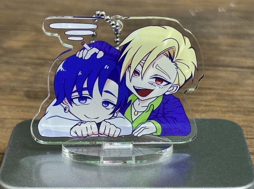 アクリルスタンド (ボールチェーン付)各500円