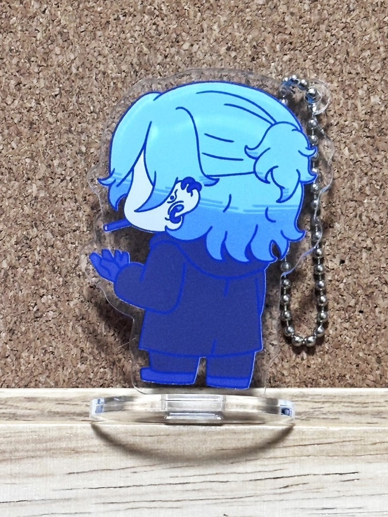 アクリルスタンド (ボールチェーン付)各500円