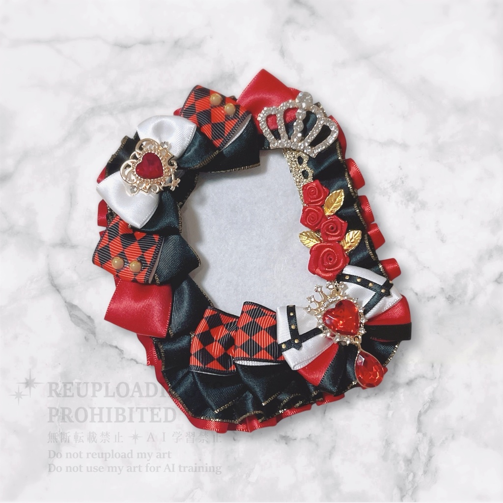 衣装モチーフ硬質ケースキーホルダー(2種)