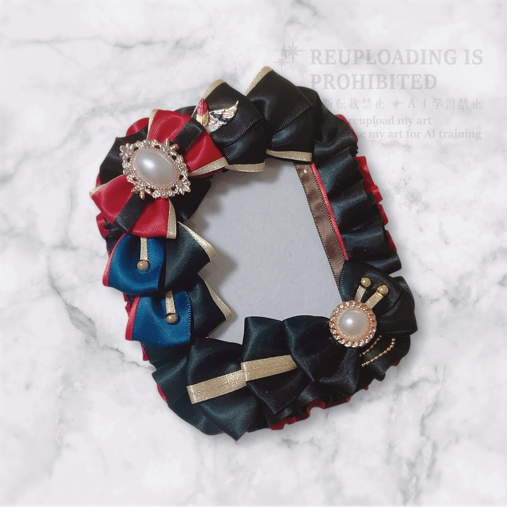 衣装モチーフ硬質ケースキーホルダー (3種)