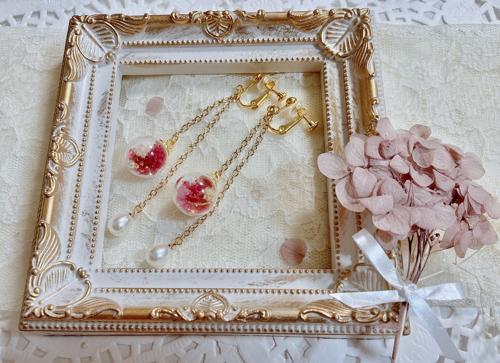 ドームイヤリング 赤井ver