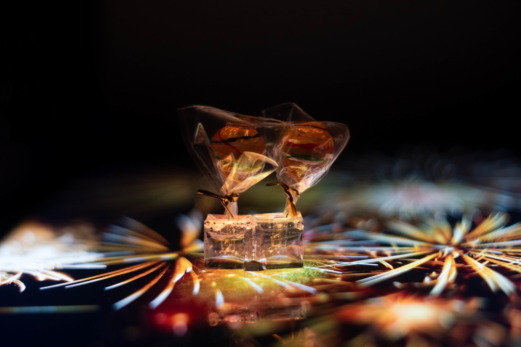 飴ちゃんの耳飾り ヨーヨー (オレンジ)