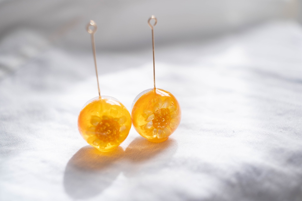 「わたしの好きな色」黄 / 飴ちゃんの耳飾り(ピアス・イヤリング)