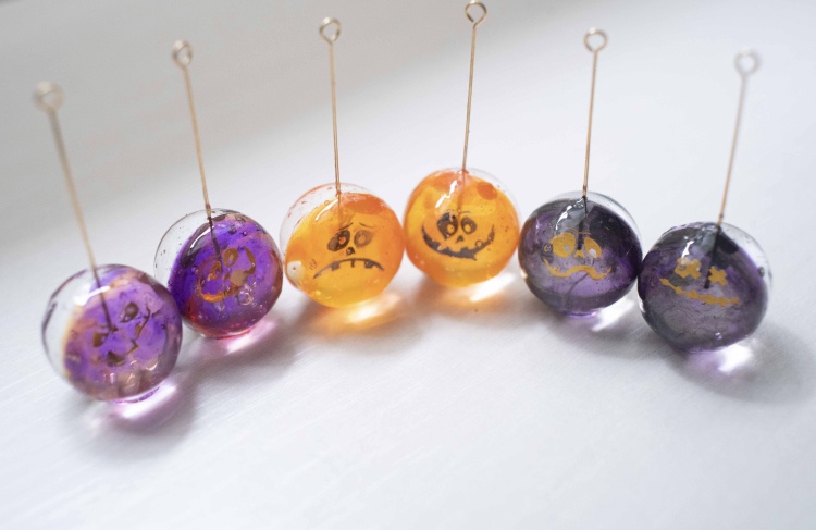 飴ちゃんの耳飾り Trick or Treat (オレンジ)