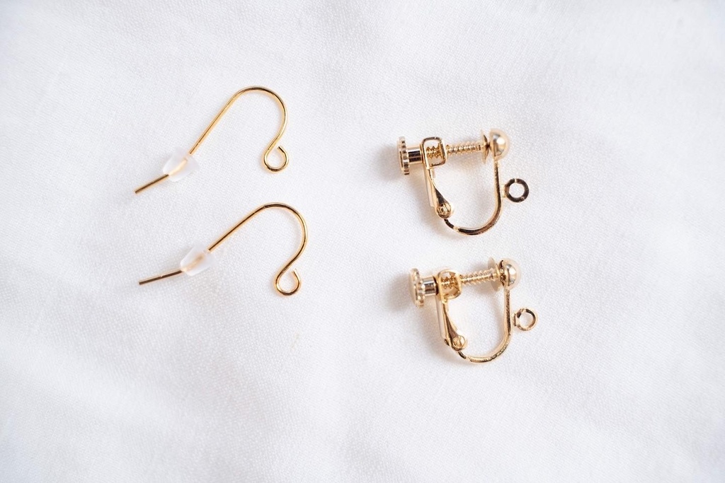 飴ちゃんの耳飾り 新月