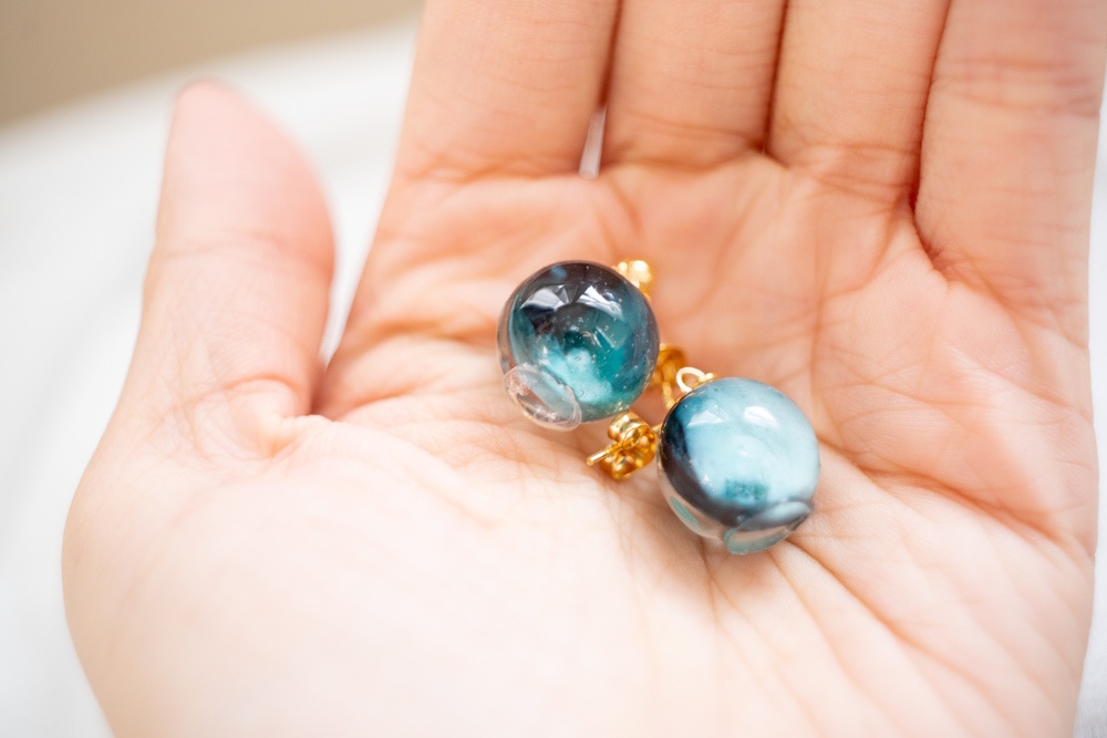 鬼滅の刃 時透無一郎「霞の呼吸」イメージ / ミニ飴ちゃんの耳飾り(ピアス・イヤリング)