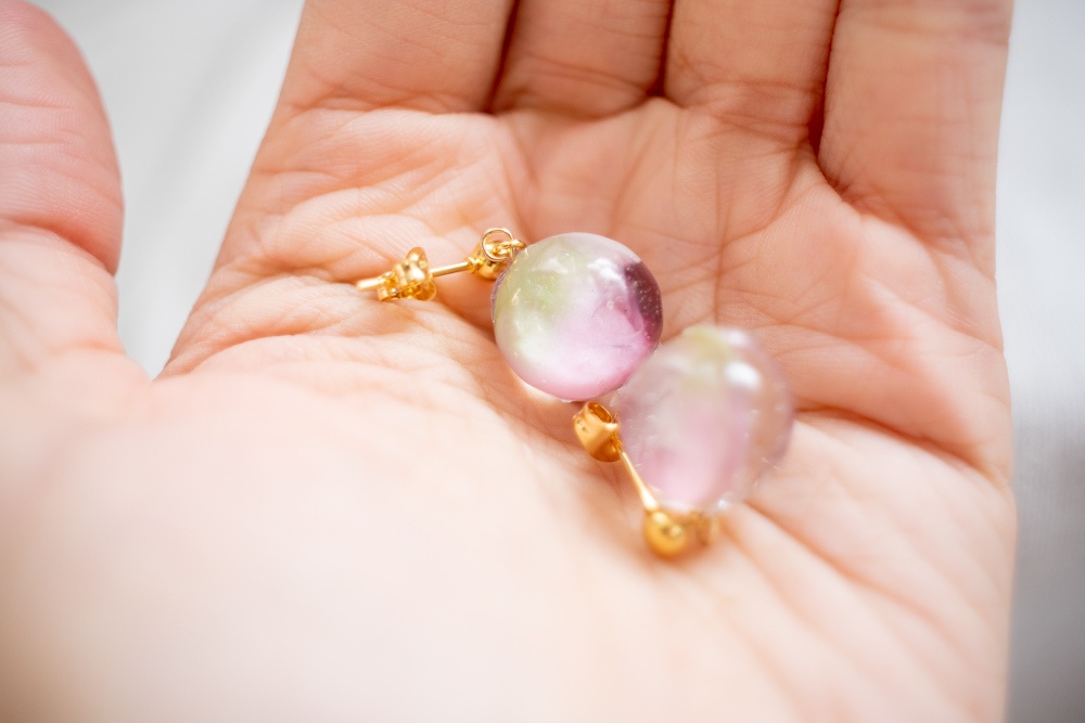 鬼滅の刃 甘露寺蜜璃「恋の呼吸」イメージ / ミニ飴ちゃんの耳飾り(ピアス・イヤリング)