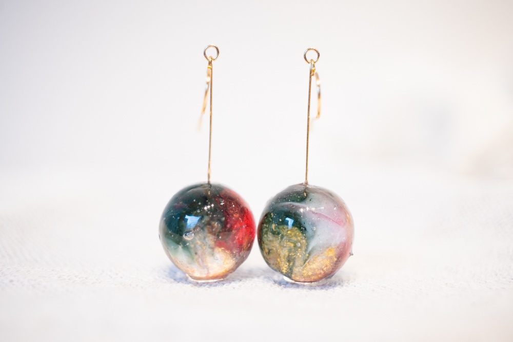 鬼滅の刃 宇髄天元「音の呼吸」イメージ / 飴ちゃんの耳飾り(ピアス・イヤリング)